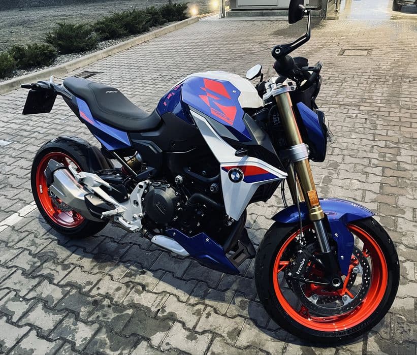 BMW F900R - idealny, polski salon, 3 tys km, model i rejestracja 2025