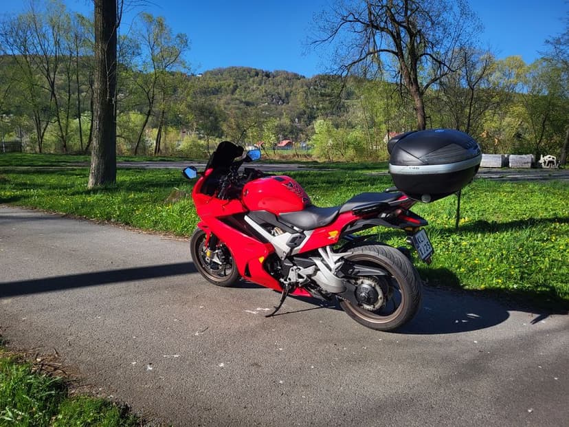 Honda Vfr800F Salon Polska Kontrola Trakcji Super Stan