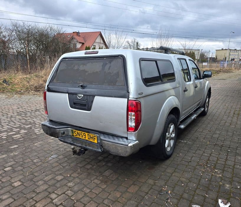 Na części Nissan Navara 2.5 TDI 174km