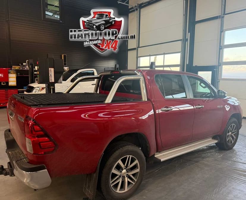 Pokrywa zabudowa Paki z Orurowaniem - TOYOTA HILUX 2015+  4x4 Pick-up