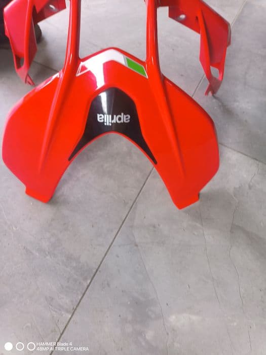 Aprilia tuono 125 .20-22  czasza