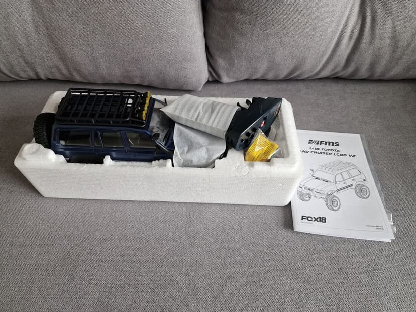 Nowy Model RC FMS FCX18 LC80 Toyota Land Cruiser V2
