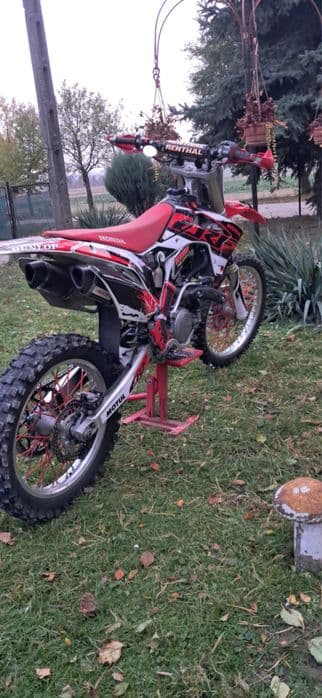 Honda CRF 2016 rok