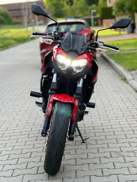 Sprzedam Kawasaki Z650 50th Salon polska 830km przebiegu