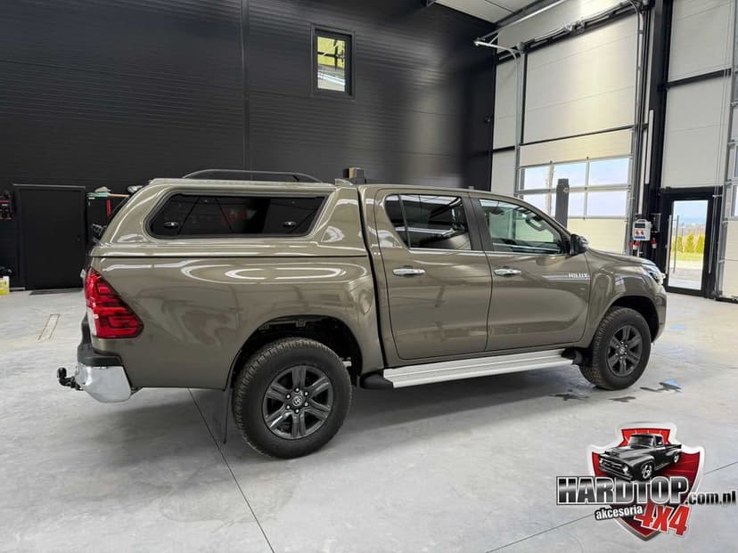 Zabudowa Toyota Hilux+ HARDTOP na pakę 2016+ Szyby Podnoszone