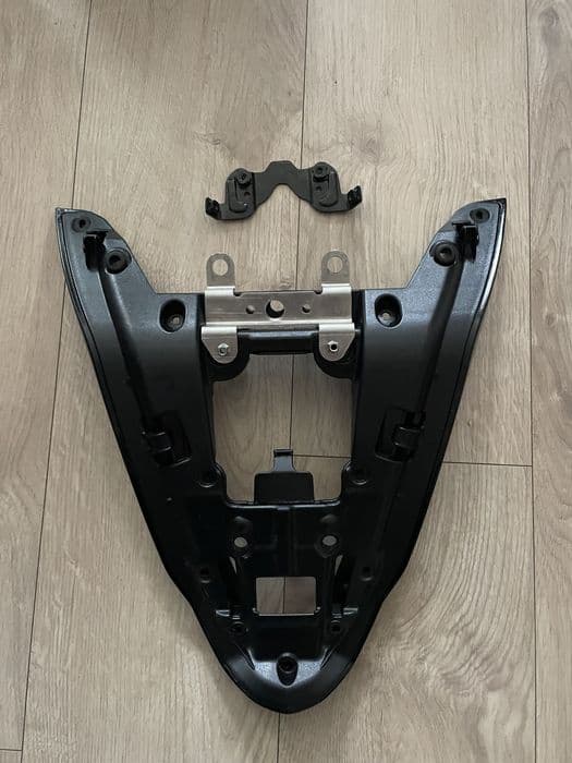 Stelaż ogon Aprilia Tuono 1100 V4