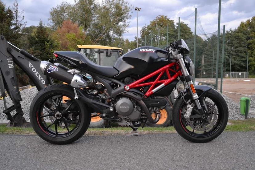 Ducati Monster 796 ABS A2