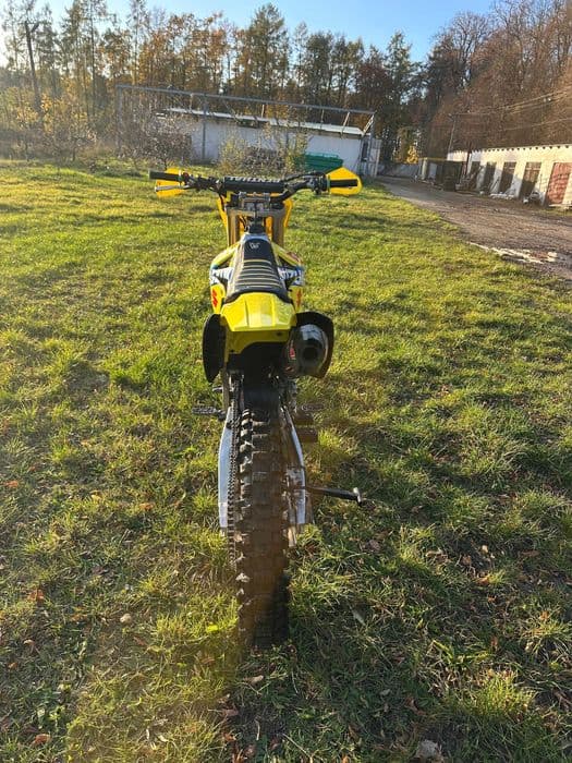 Suzuki RMZ 250 Po remoncie