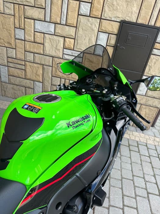 Kawasaki ninja zx10r 8tys km sportowy motocykl r1