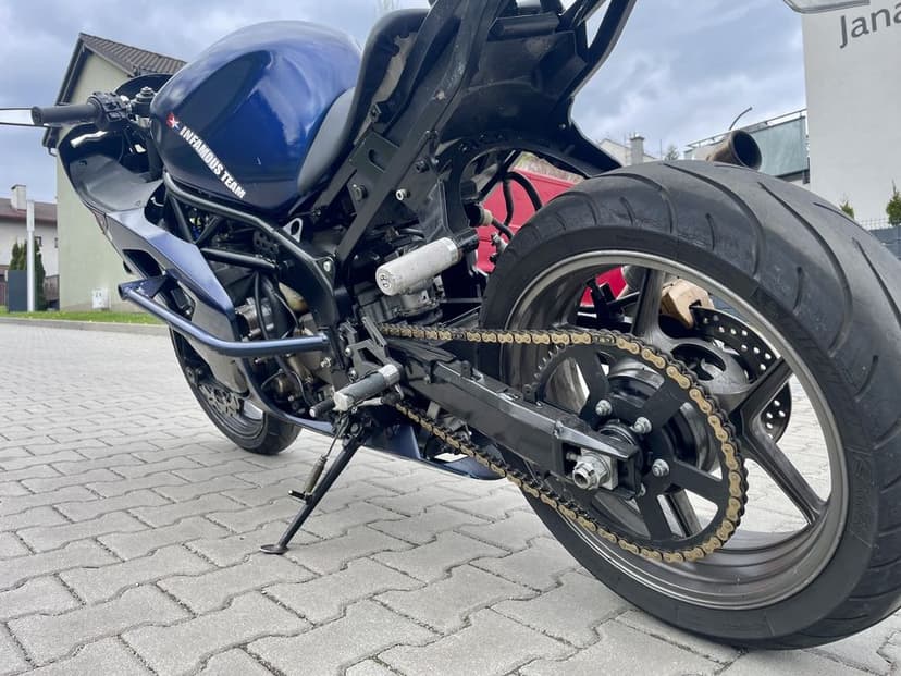 Kawasaki ZX6R 636 Stunt