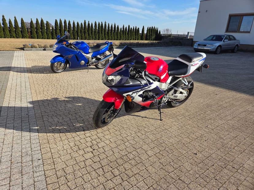 Honda CBR 929 Fireblade SC44