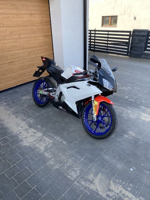 Aprilia rs50 2009
