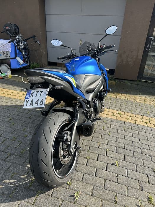 Sprzedam suzuki GSX-s 1000. Stan idealny, niski przebieg.