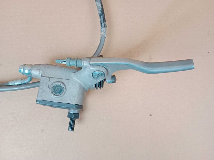 Beta RR 125 Enduro Pompa Hamulca Przód Klamka + Przewód 13-20