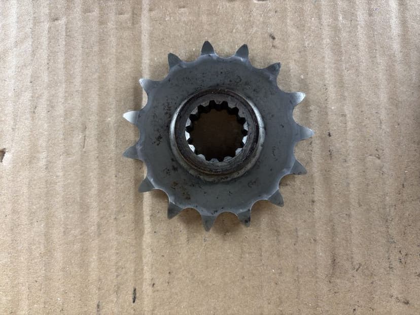 Ducati Monster 821 Napęd Zębatka Przód Tył zbierak Łańcuch 2016