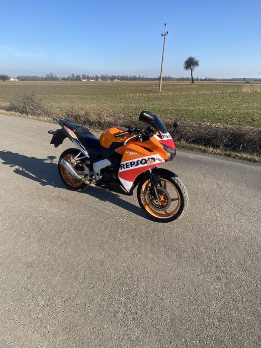 Honda cbr 125,2015r