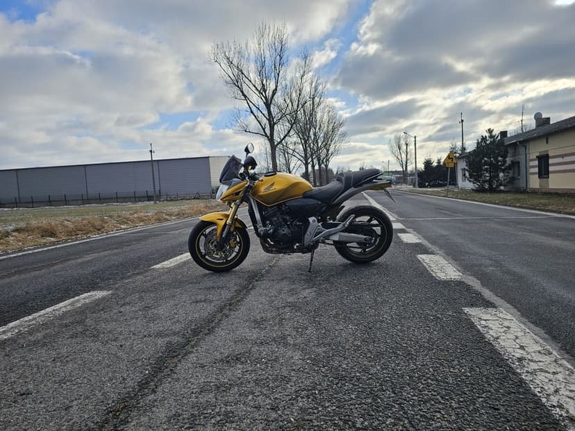 Honda Hornet PC41 CB600F Doinwestowana Świeży PT i OC