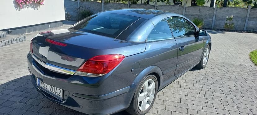 Zamienie, zamiana na inne astra cabrio 2008r czytaj opis