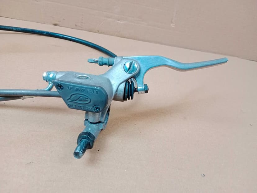 Beta RR 125 Enduro Pompa Hamulca Przód Klamka + Przewód 13-20