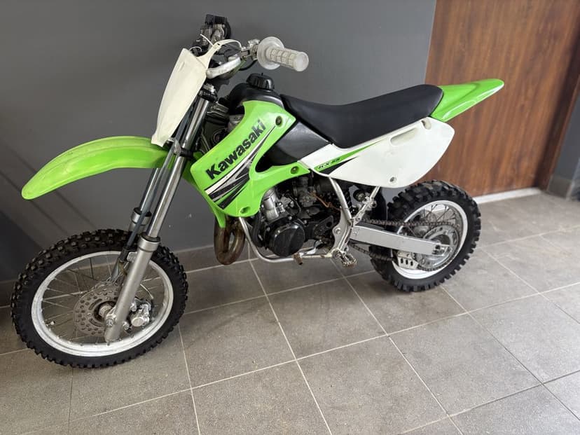 Kawasaki kx 85 kx 65 cross