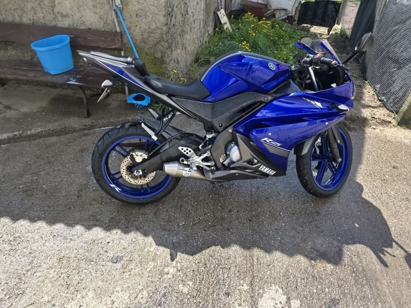 Yamaha Yzf R125 2014r Bardzo niski przebieg Wydech Sportowy