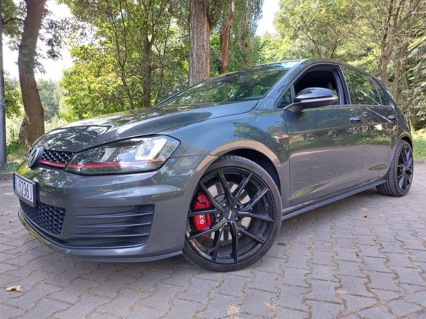 Golf 7 GTI Performence,  manual  niski przeb. 69tys 2017r Quad
