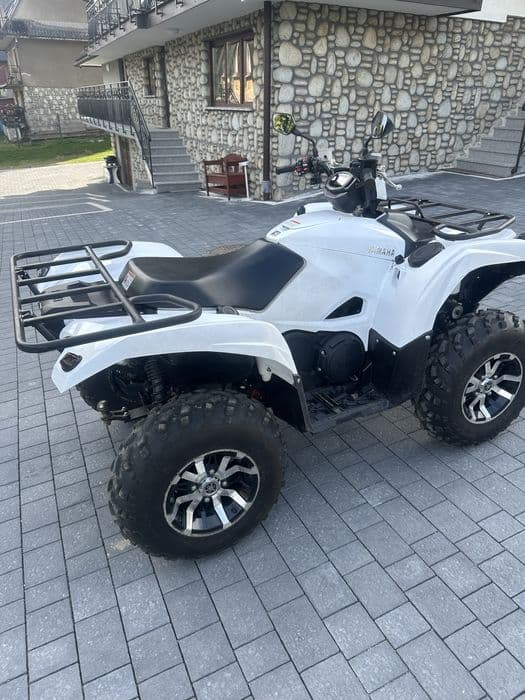 Yamaha Grizzly 700 z 2017 super stan +pług i kufer