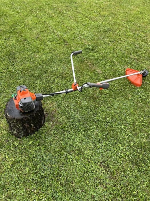 Kosa spalinowa HUSQVARNA 323 R II