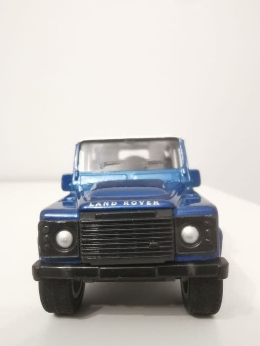 NewRay Autko Model Land Rover Defender 110