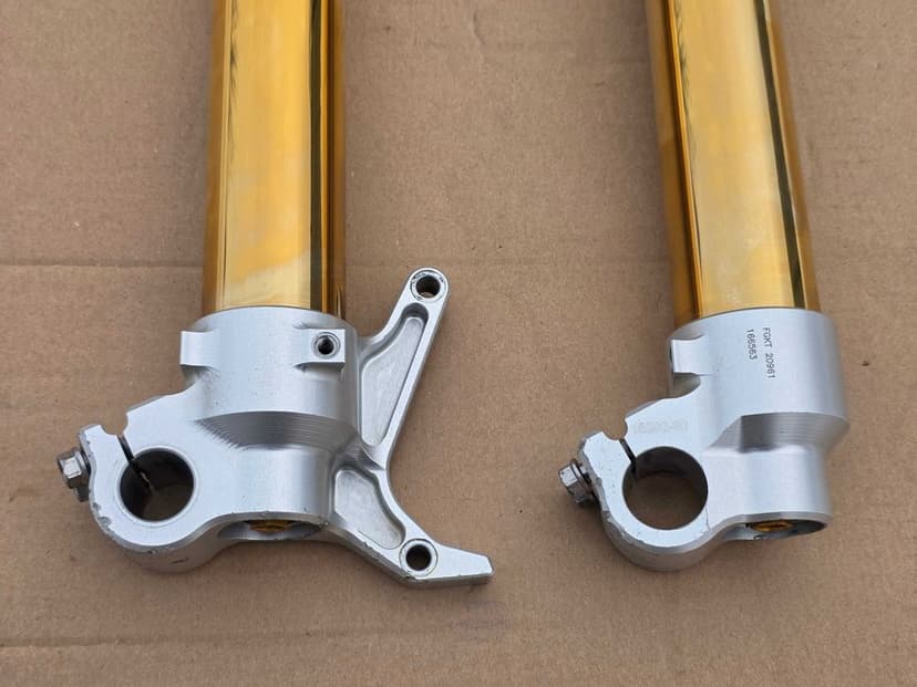 Przednie zawieszenie lagi OHLINS FGKT 2096 Ktm SX SXF Husqvarna FC TC