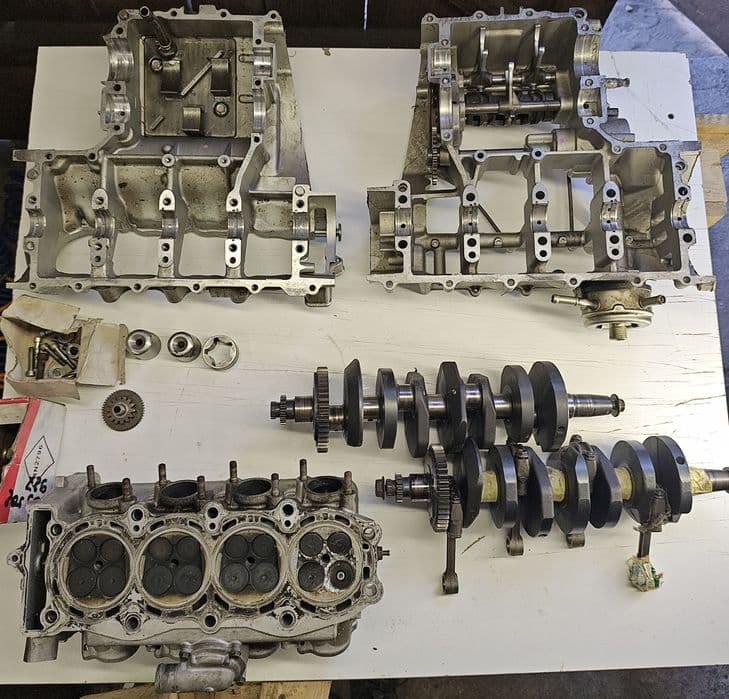 Kawasaki Ninja zx6r zacisk pomp przewód skrzynia pokrywa magneto linki