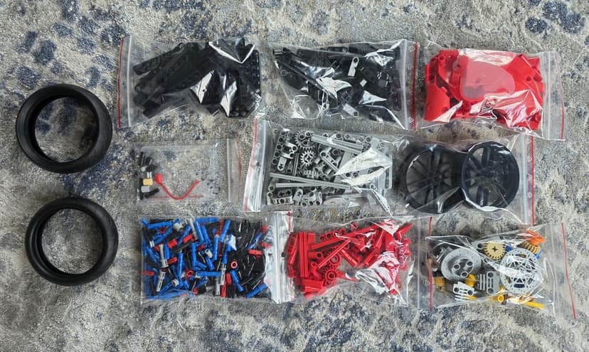 Lego Technic 42107 Ducati Panigale V4 R