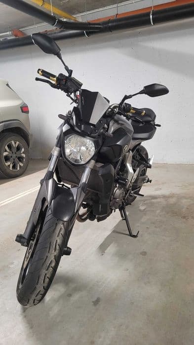 Yamaha MT-07 (2015)