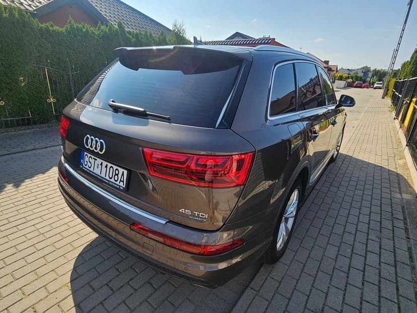 Sprzedam AUDI Q7   TDI Quattro Tiptronic
