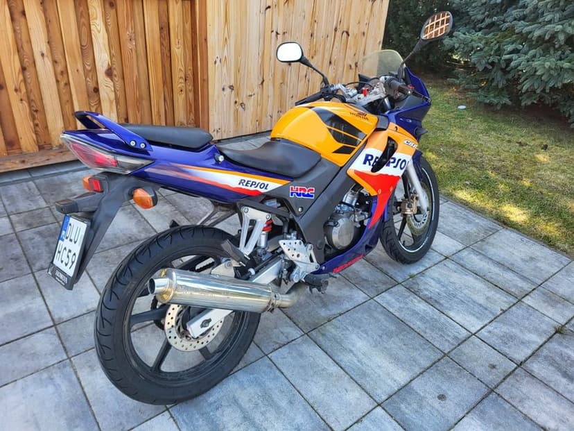 Honda Cbr125r  2006r