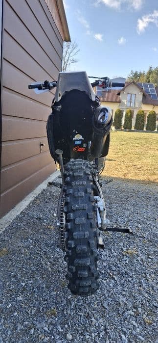 Husqvarna te250i.           ( sx ktm yz beta exc )