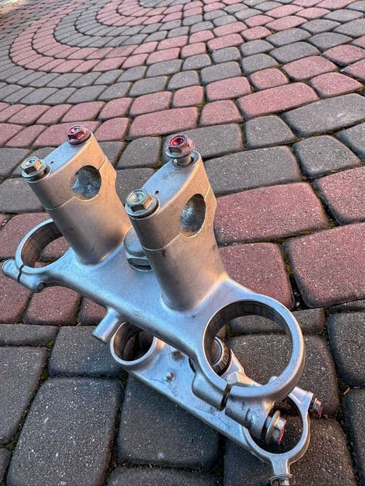 polki zawieszenia półki lag amortyzatorow suzuki rm 85 r 02-23