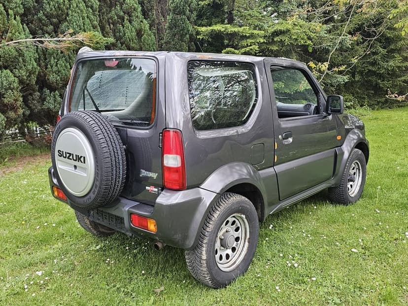 Suzuki Jimny 1.3 2010r klima nowe opony