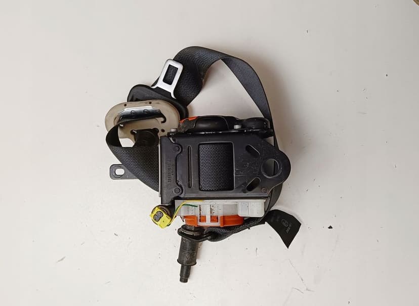 PAS BEZPIECZEŃSTWA LEWY TYŁ TYLNY NISSAN NAVARA D23 NP300 308907810