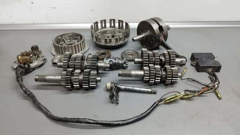 Kawasaki kx 250 wał skrzynia kosz stator moduł wałek