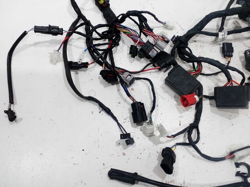 Aprilia rs 660 wiązka instalacji