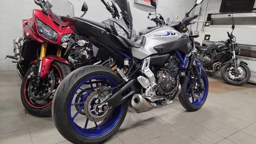 Yamaha MT-07 ABS 5 sztuk 35kw A2 Filmik Moto-Pasja