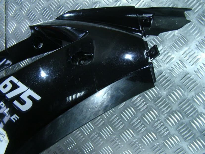 OWIEWKA BOK TRIUMPH DAYTONA 675 2009R