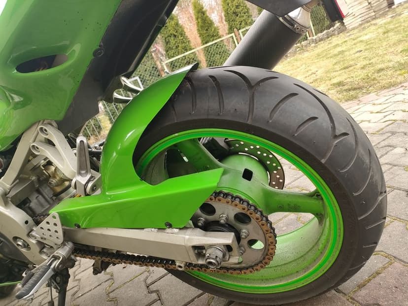 KAVASAKI ZX9R NInja rok 27.12.2001