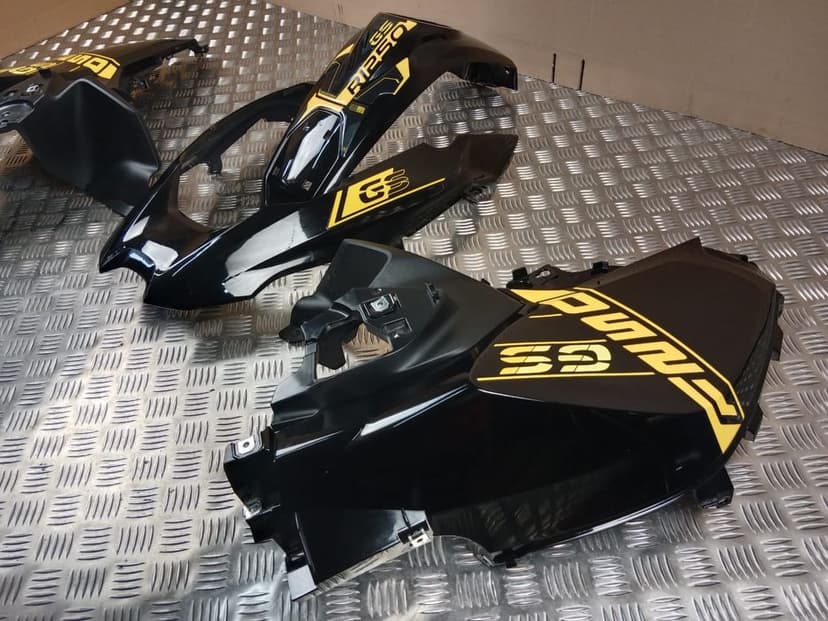 Bmw R1250 GS K50 OPTION 719 Owiewki Owiewka Lewa Prawa Błotnik Boczek