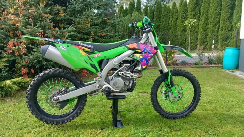 Kawasaki Kxf450.