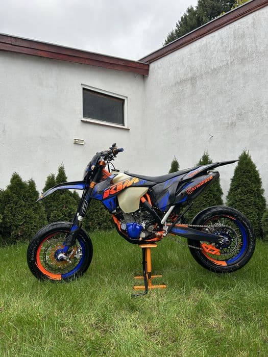 KTM Exc-F 450 Six Days 2015 2 mapy zaplonu Wiele dodatkow