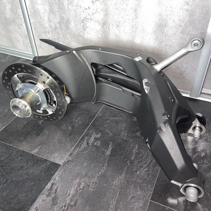 Ducati Streetfighter V2 - Wahacz, tarcza hamulcowa, piasta, zbierak