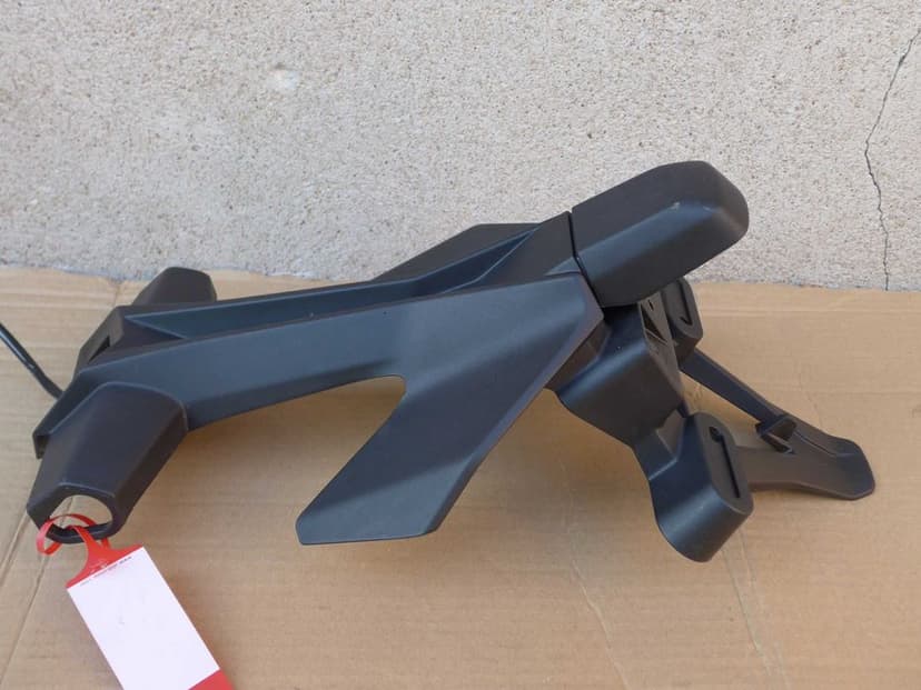 Yamaha R1 rn32/rn65 '15-24r BŁOTNIK tyl mocowanie tablicy oswietlenie