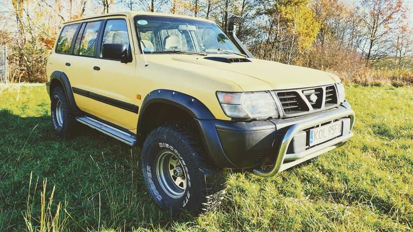 Nissan Patrol 2.8 Mega Zdrowy
